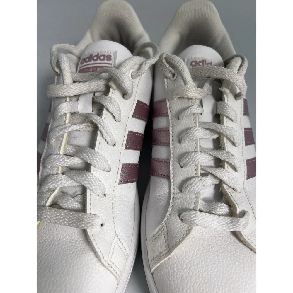 ADIDAS Cloudfoam Advantage Women White Pink 3 Stripe Shoe Sneakers 8M Comfy